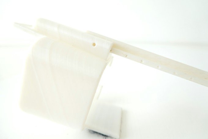 Detail of the stop to adjust the bracelet